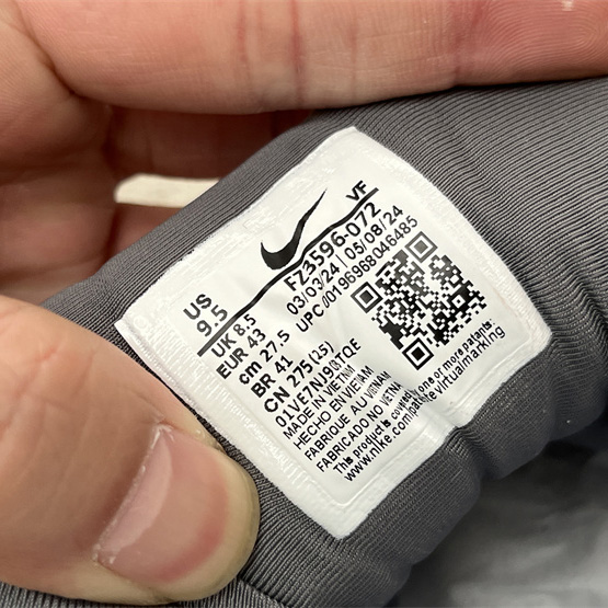 Nike V2K  Sneaker       FZ3596-072 - FashionPlug