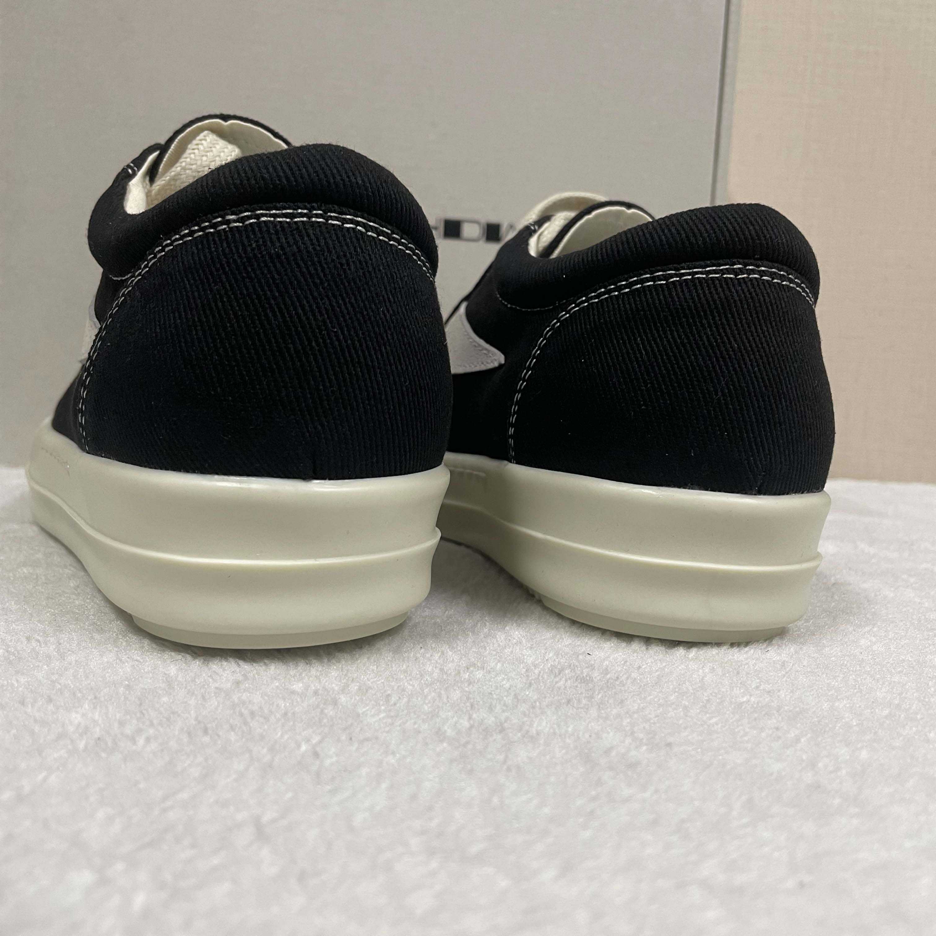 Rick Owens Low-top Sneakers  - FashionPlug