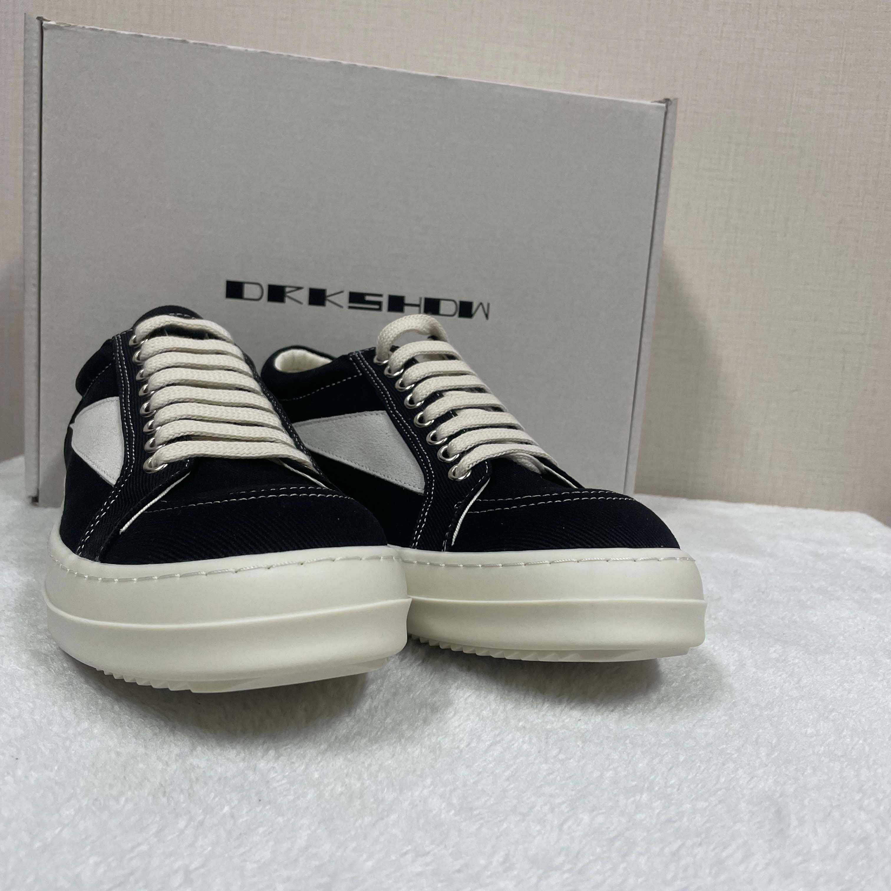 Rick Owens Low-top Sneakers  - FashionPlug