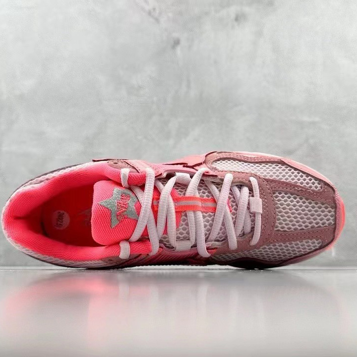 Nike Air Zoom Vomero 5 Sneaker    FQ0257 666 - FashionPlug