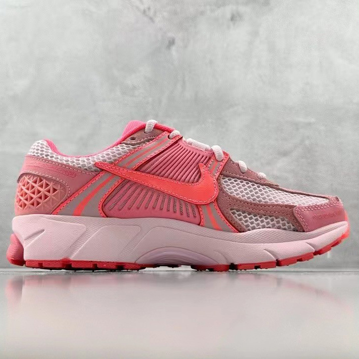 Nike Air Zoom Vomero 5 Sneaker    FQ0257 666 - FashionPlug