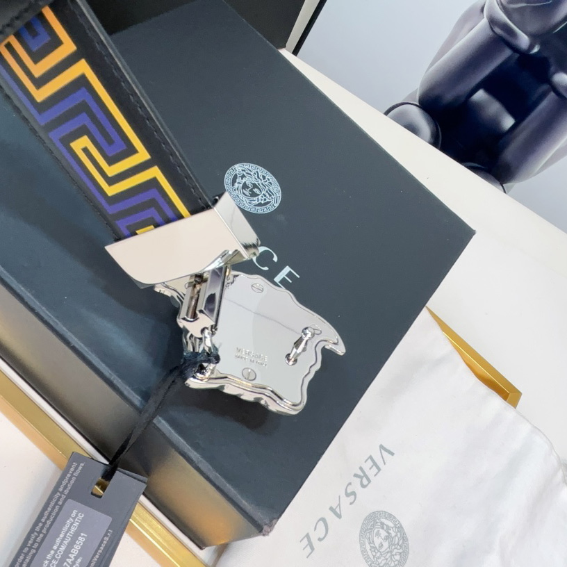 Versace Medusa Greek-print Leather Belt    40mm - FashionPlug