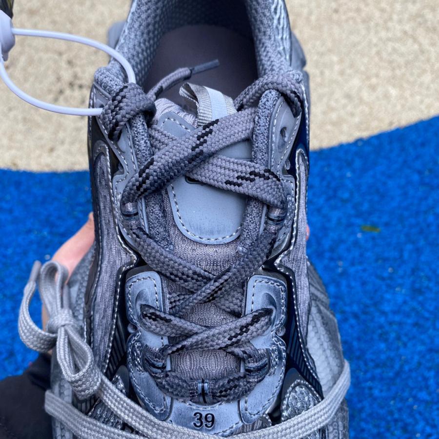 Balenciaga 3XL Sneakers - FashionPlug