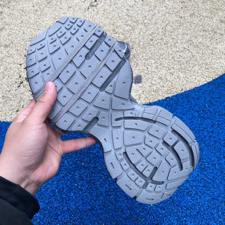 Balenciaga 3XL Sneakers - FashionPlug