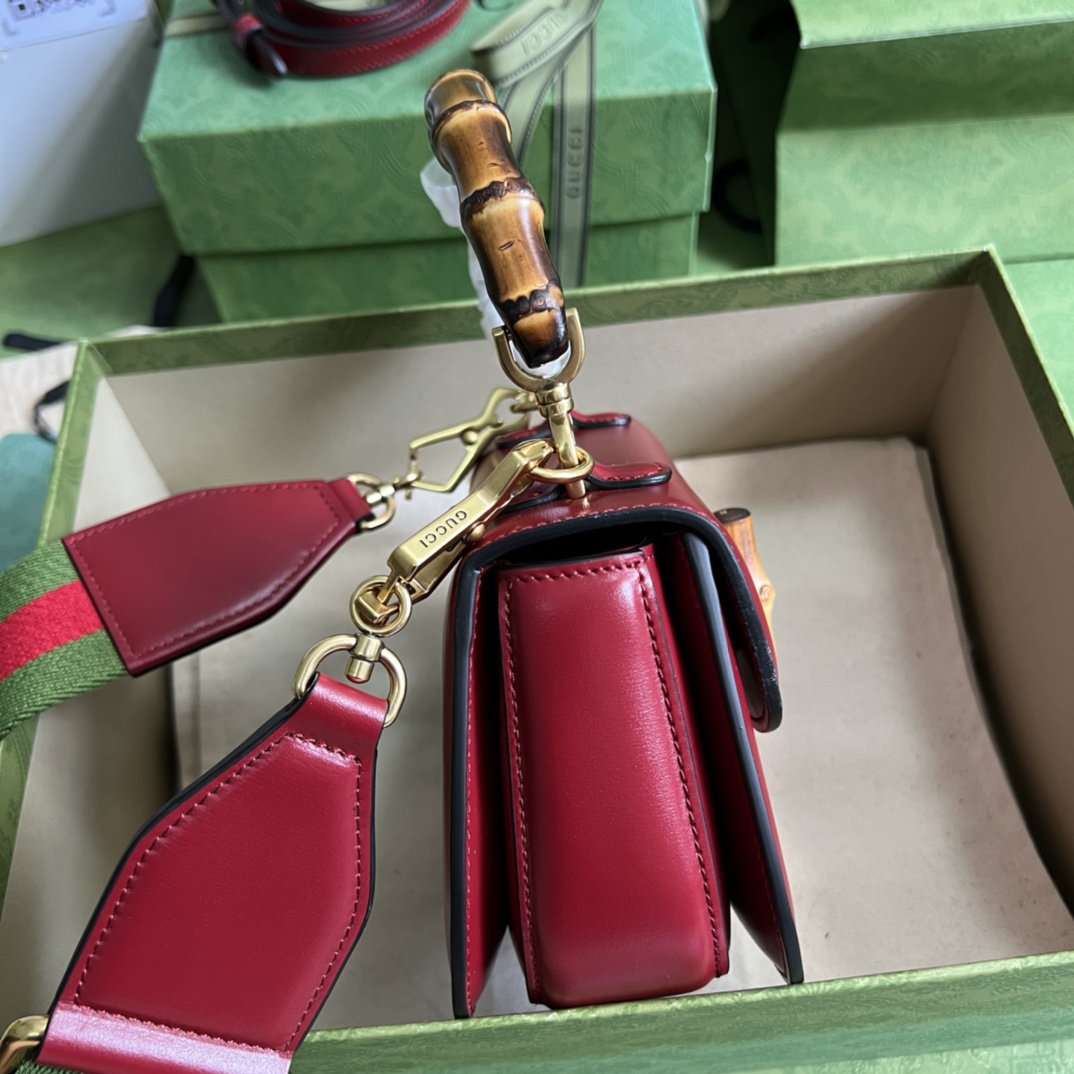 Gucci Bamboo 1947 Mini Bag - FashionPlug