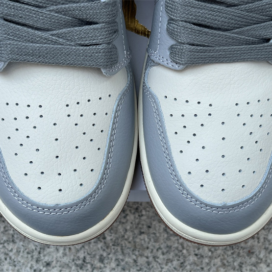 Air Jordan 1 Low Sneaker   FZ5045-091 - FashionPlug