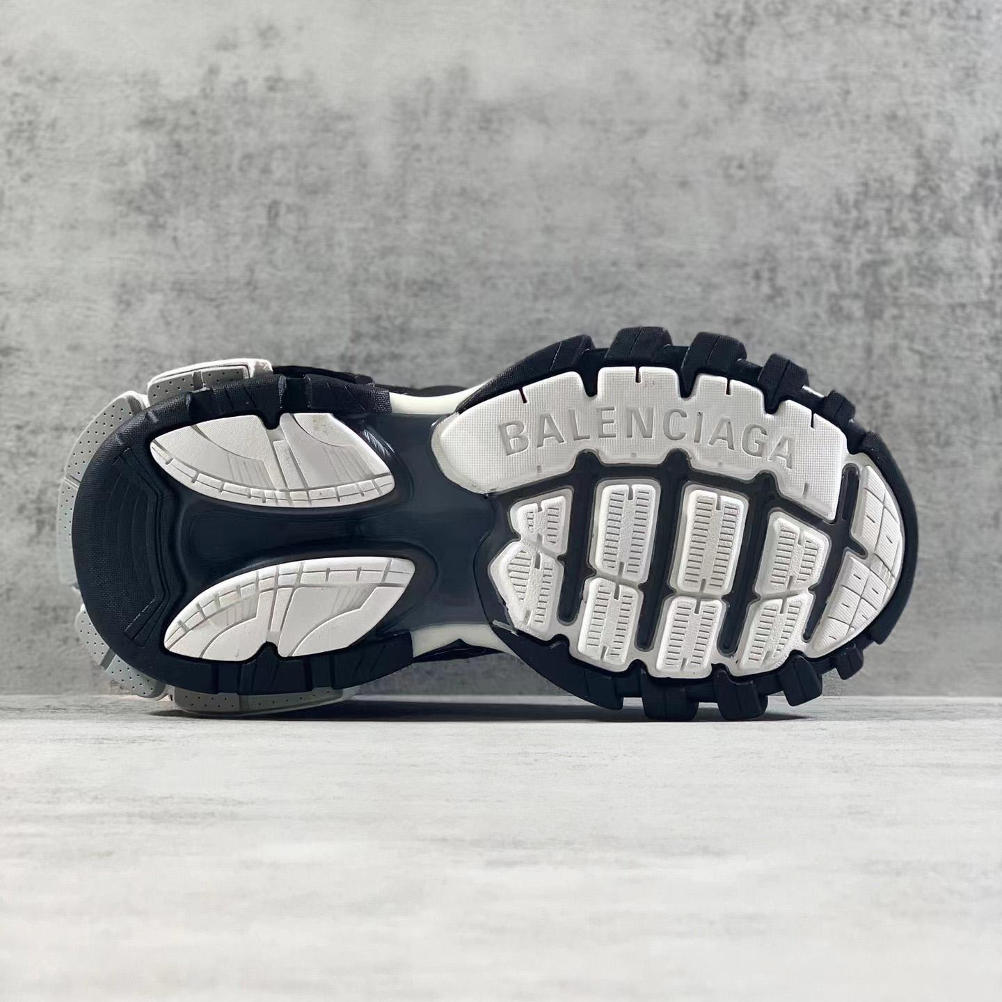 Balenciaga Track Sneaker    - FashionPlug