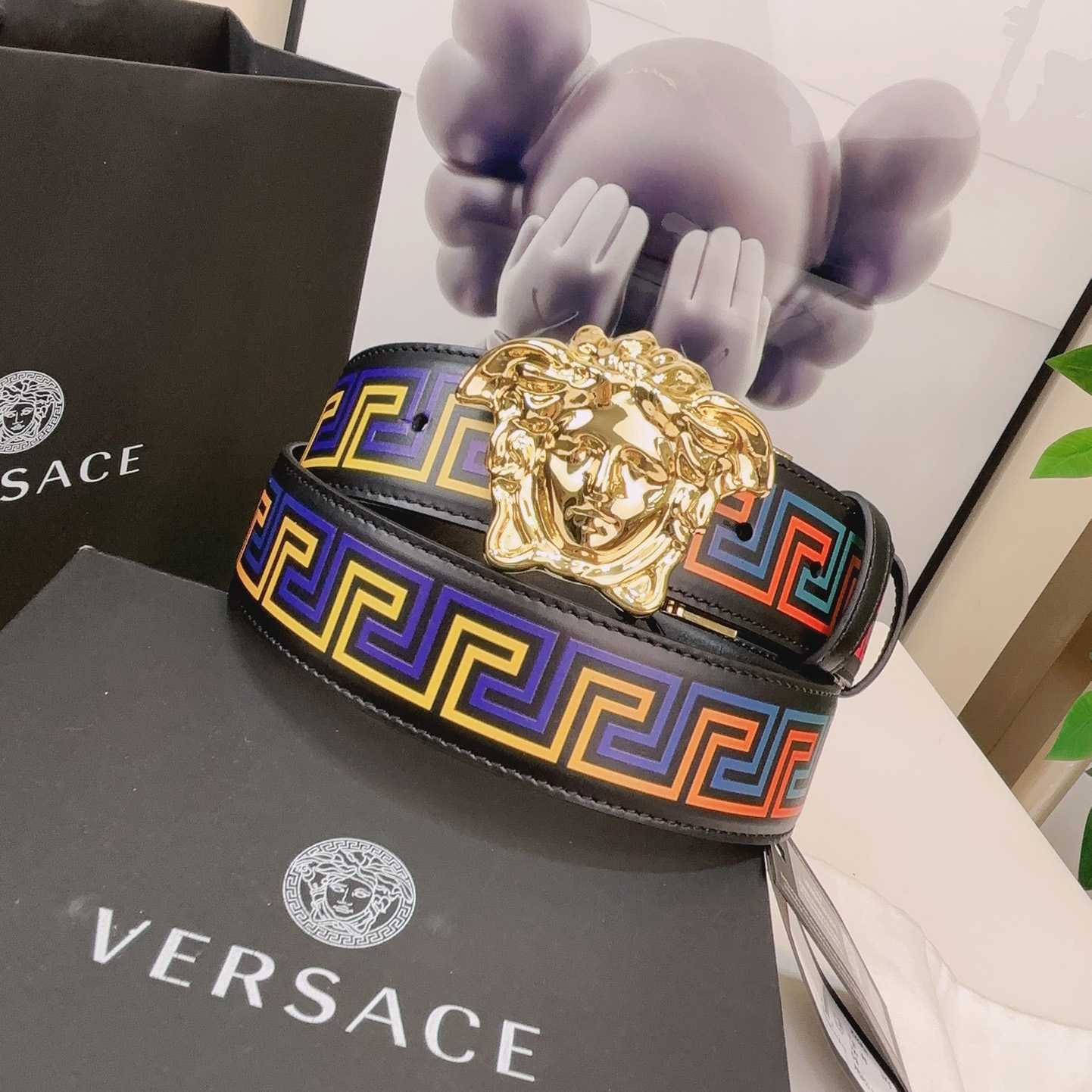 Versace Medusa Greek-print Leather Belt    40mm - FashionPlug