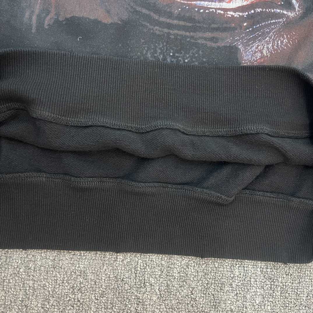 Hellstar Sports 96' Crewneck - FashionPlug