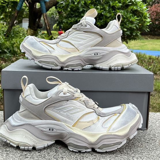 Balenciaga Cargo Sneaker  - FashionPlug