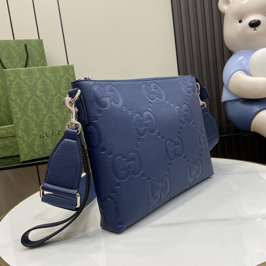 Gucci Jumbo GG Medium Messenger Bag - FashionPlug