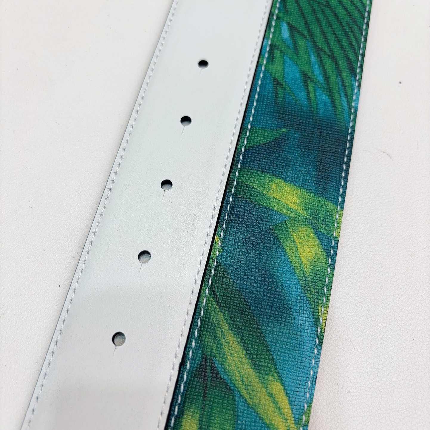 Versace Tiger La Medusa Leather Belt   40mm - FashionPlug