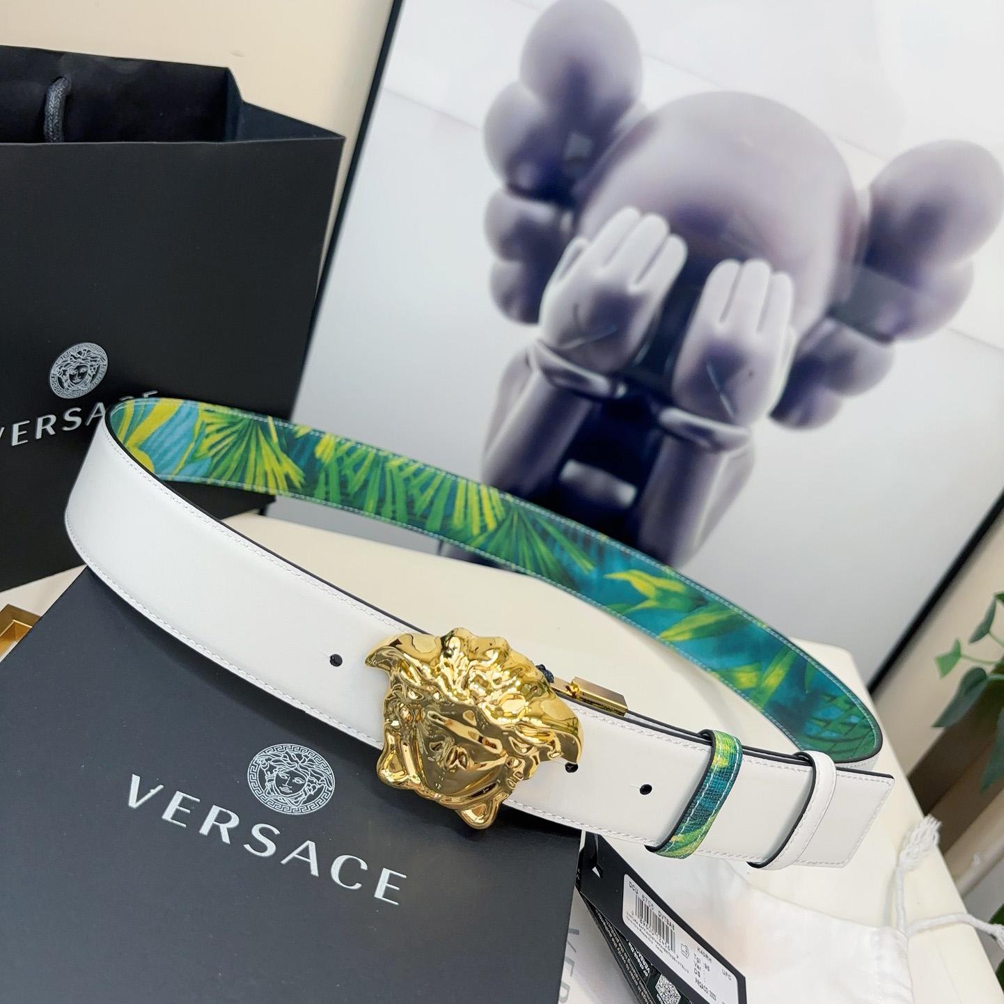 Versace Tiger La Medusa Leather Belt   40mm - FashionPlug