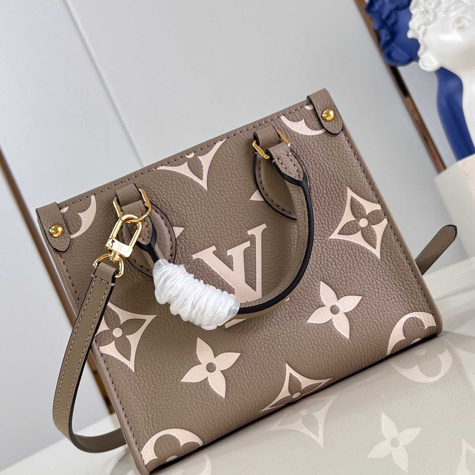 Louis Vuitton OnTheGo BB   M47054 - FashionPlug