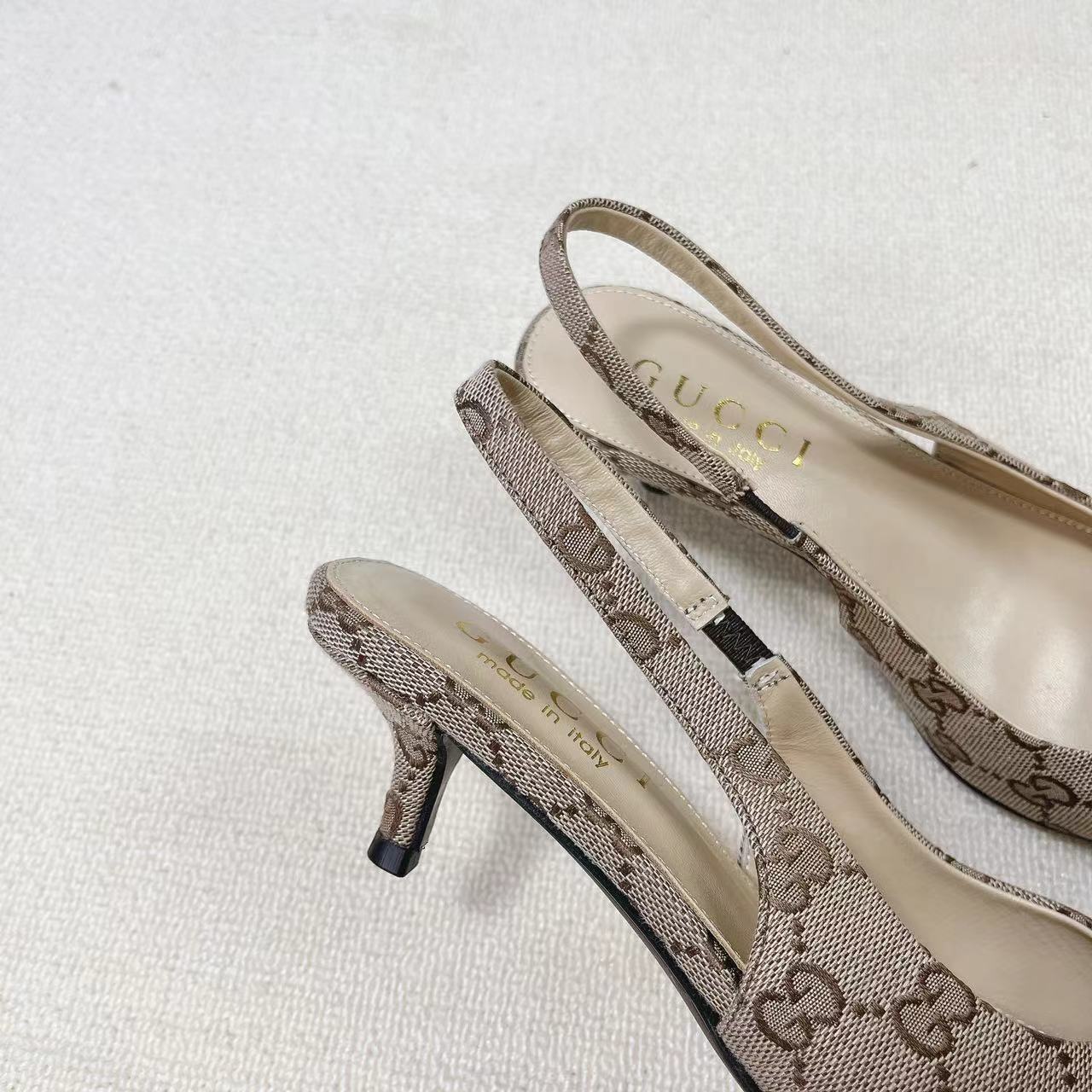 Gucci Women's Horsebit Slingback Pump - FashionPlug