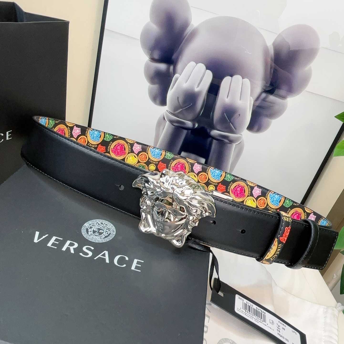 Versace Medusa Medallion Print Reversible Leather Belt   40mm - FashionPlug