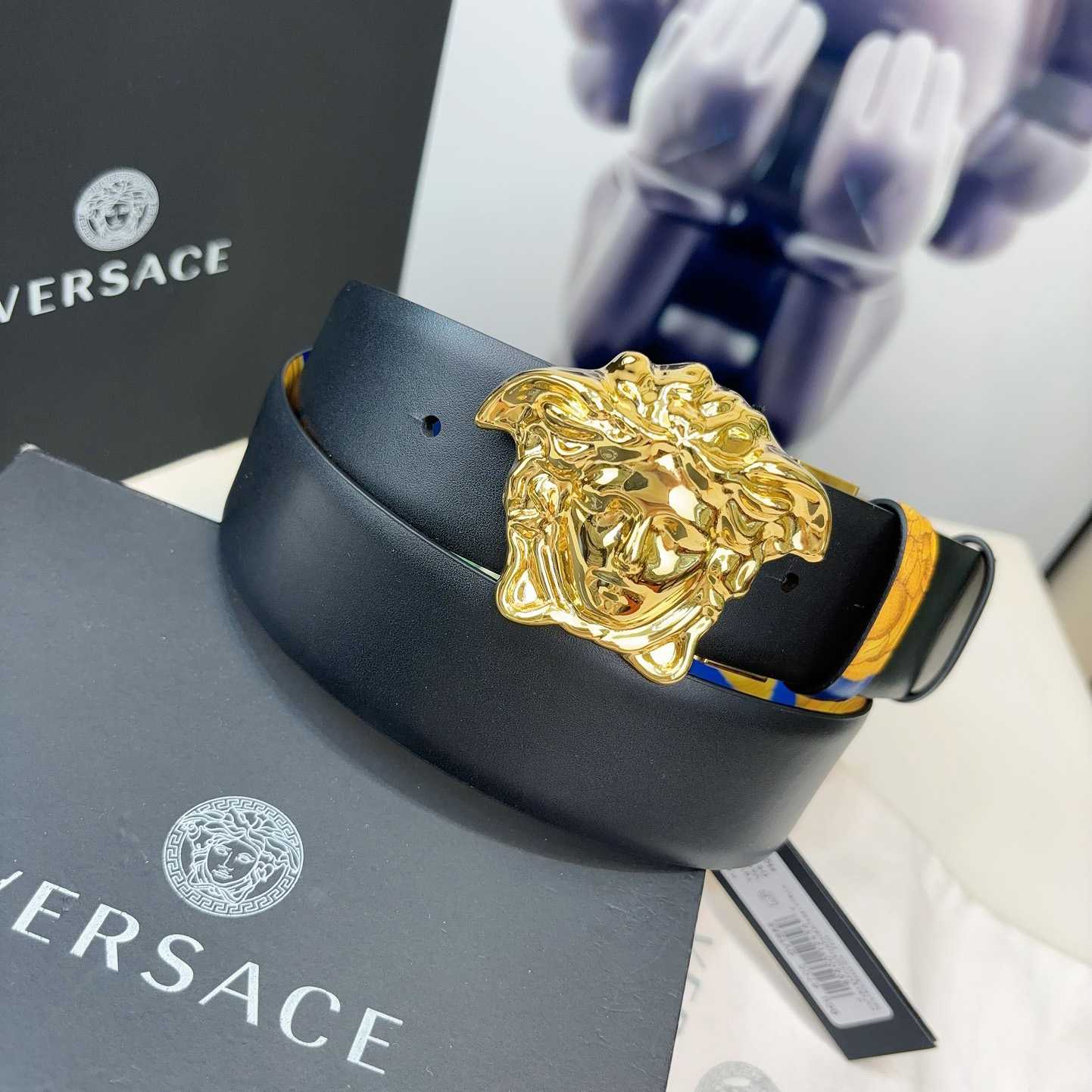 Versace Barocco Reversible Leather Belt    40mm - FashionPlug