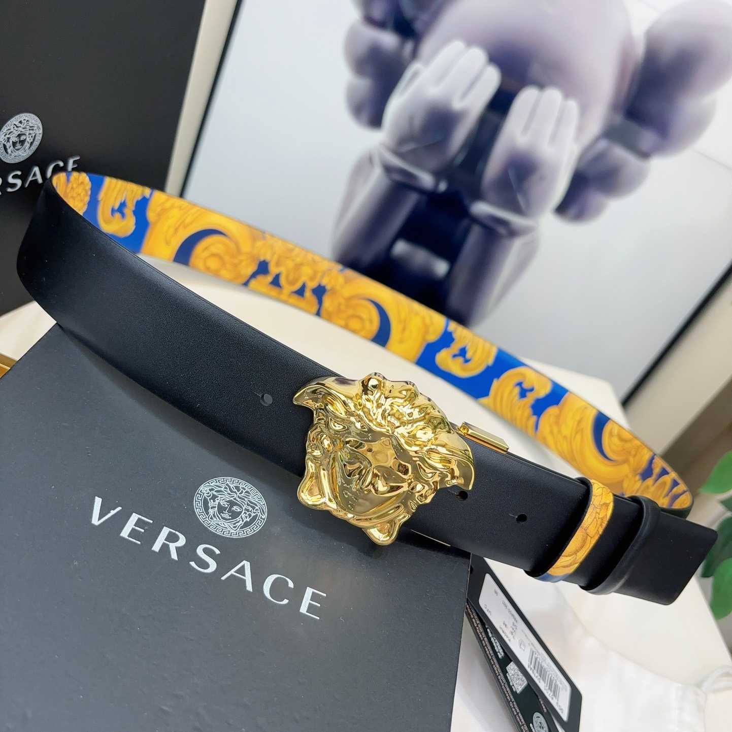 Versace Barocco Reversible Leather Belt    40mm - FashionPlug