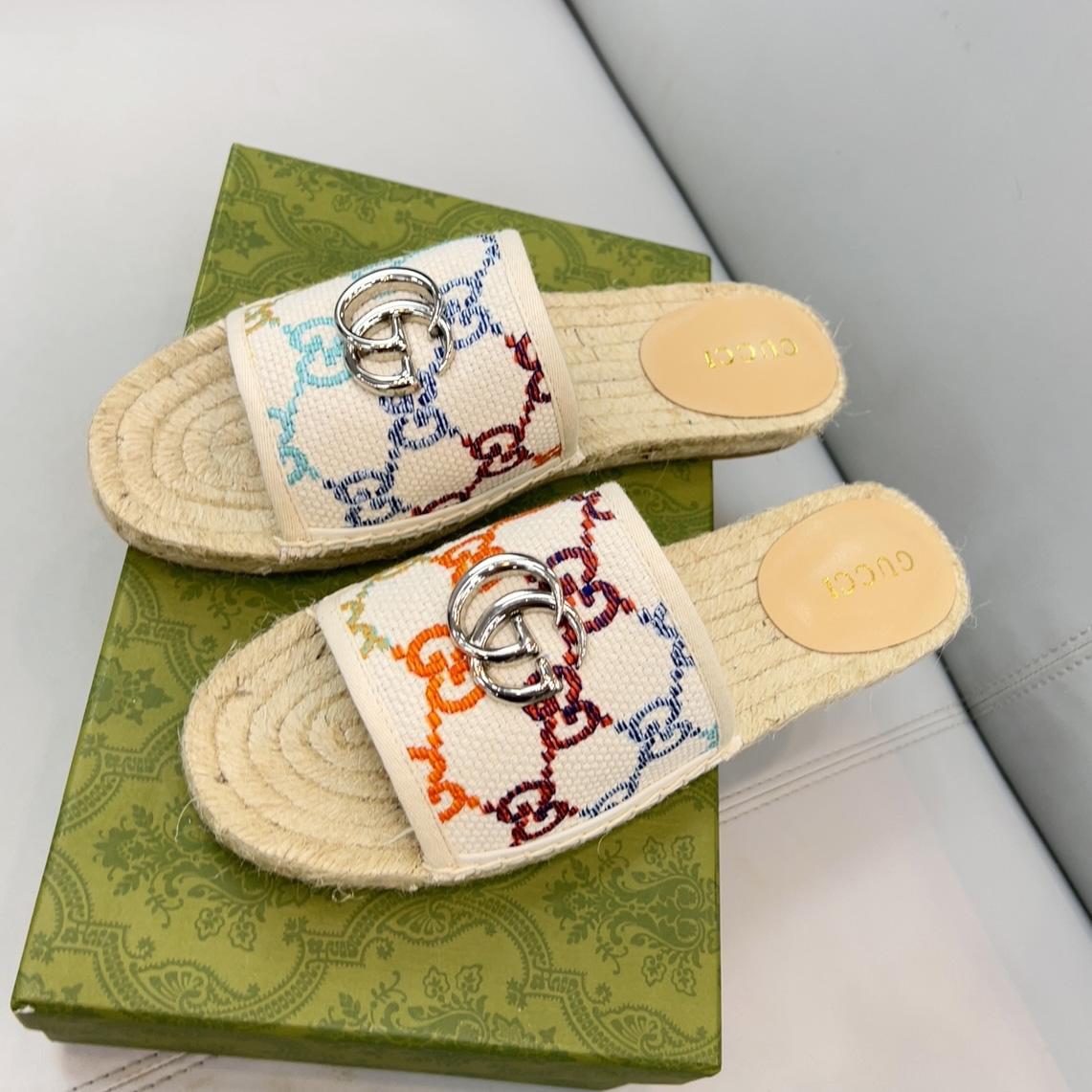 Gucci Women's GG Espadrille Slides - FashionPlug