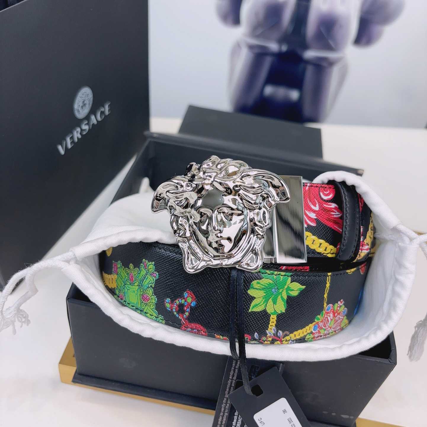 Versace Reversible Barocco Leather Belt  40mm - FashionPlug