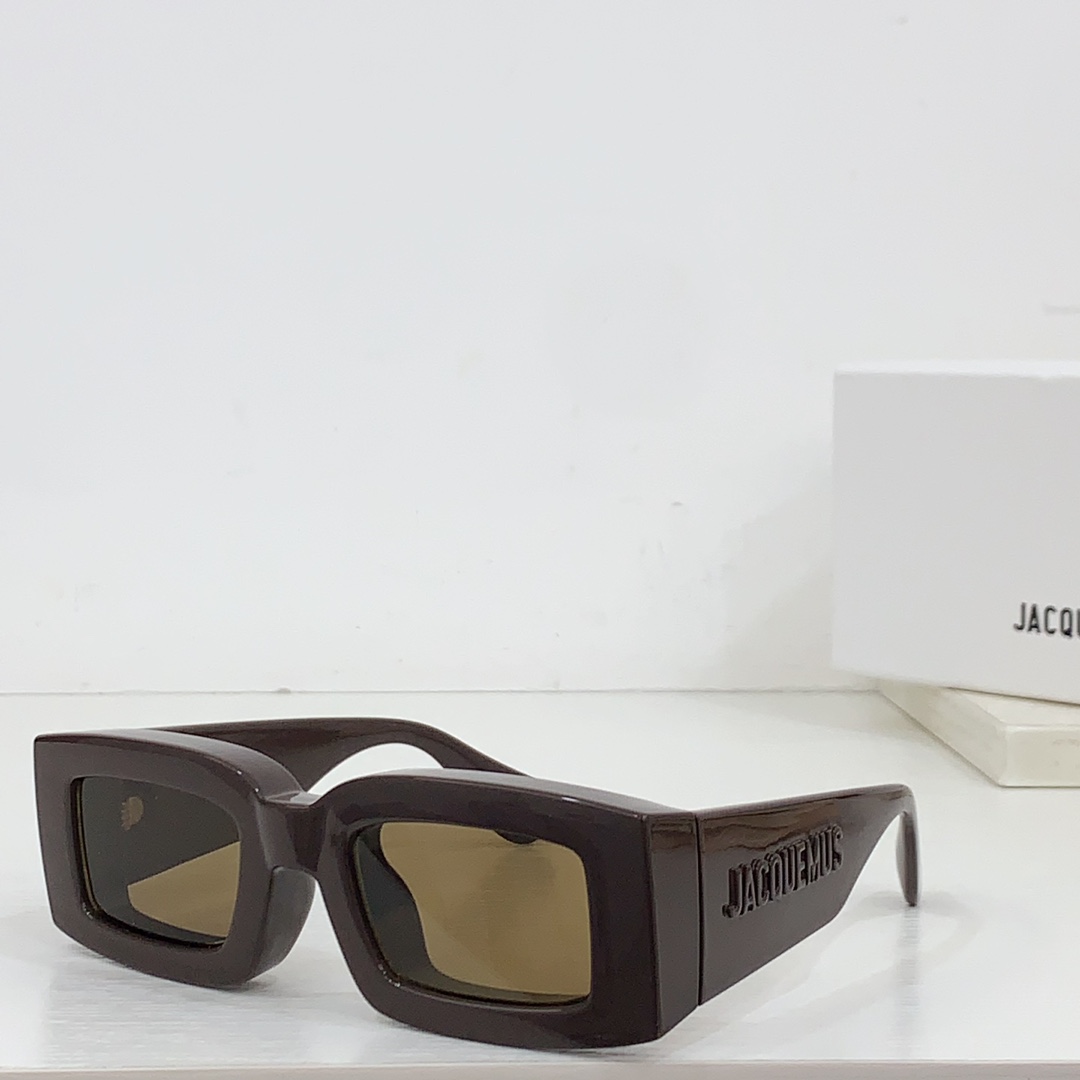 Jacquemus Les Lunettes Tupi Sunglasses   - FashionPlug