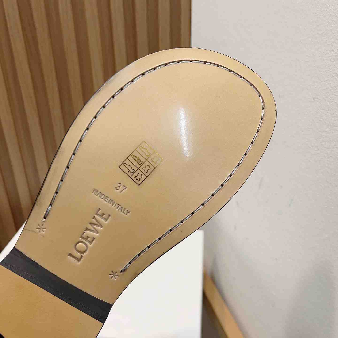 Loewe Campo Mary Jane Mule In Calfskin - FashionPlug