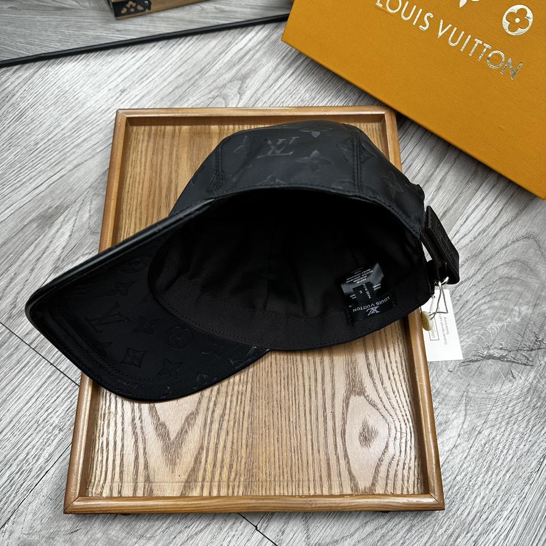 Louis Vuitton Monoragm Cap - FashionPlug