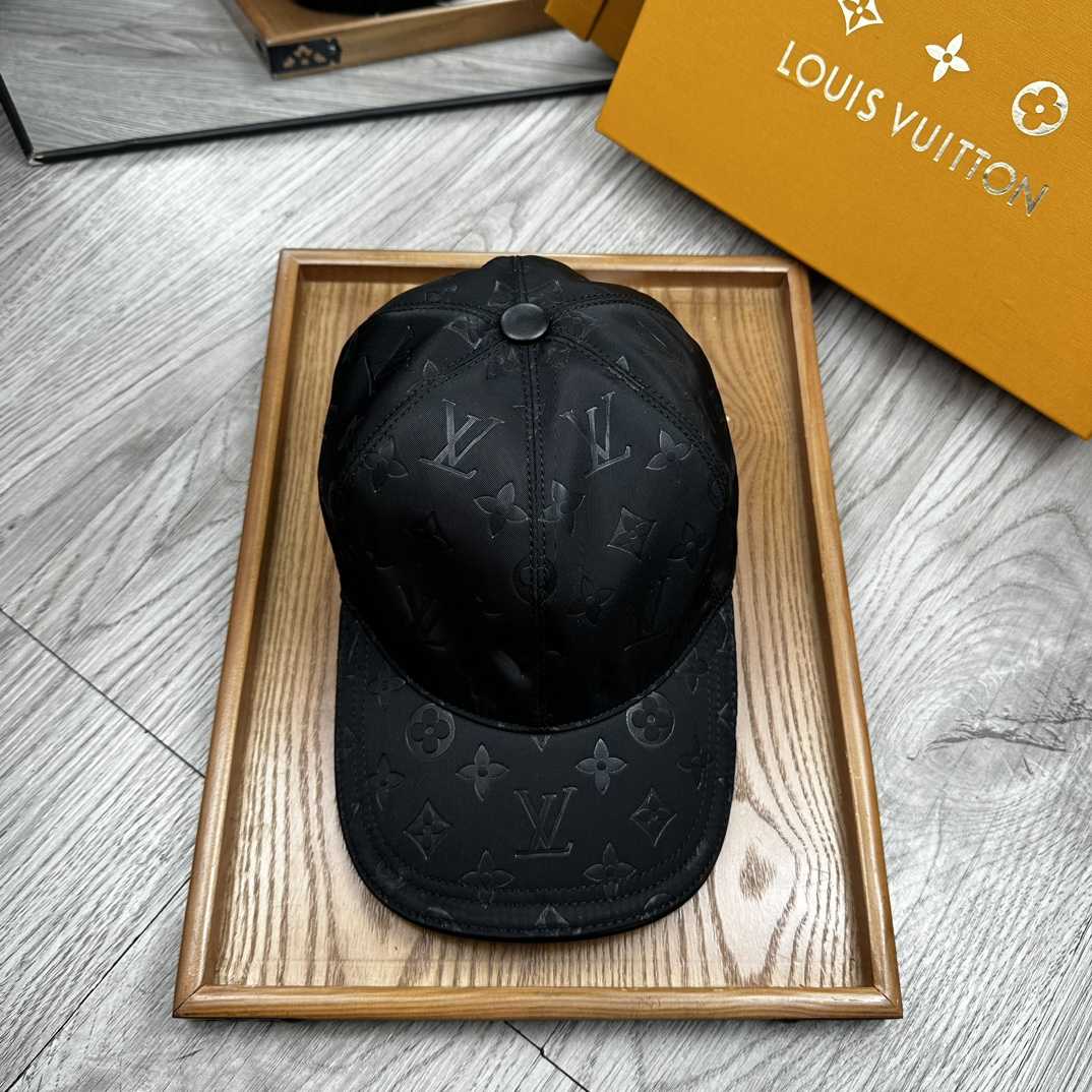 Louis Vuitton Monoragm Cap - FashionPlug