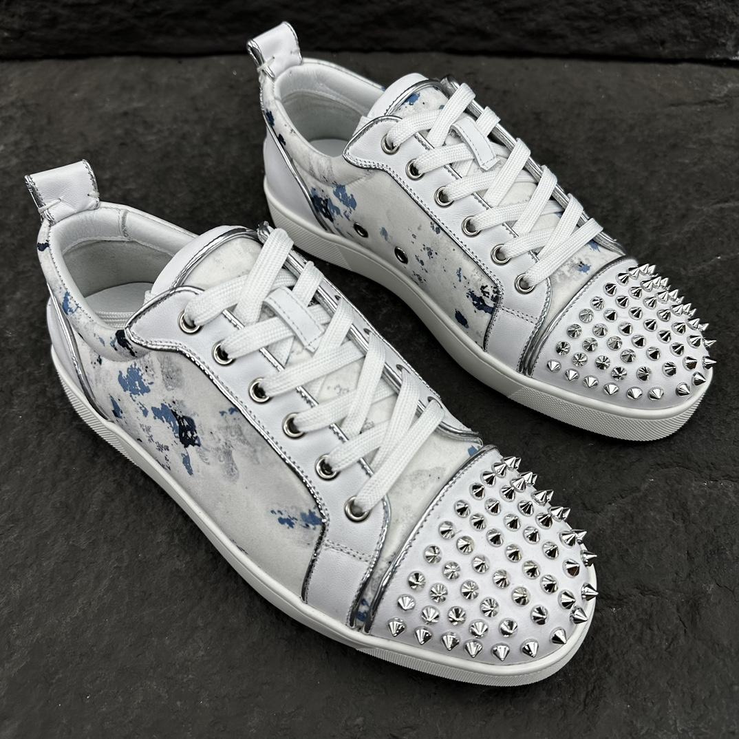 Christian Louboutin Louis Junior Spikes Leather Sneakers - FashionPlug