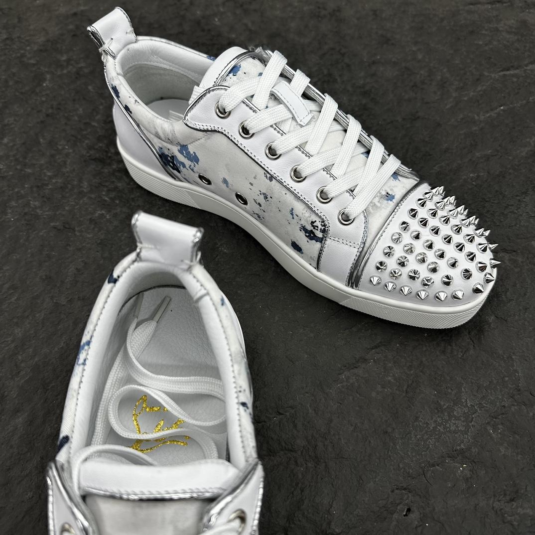 Christian Louboutin Louis Junior Spikes Leather Sneakers - FashionPlug