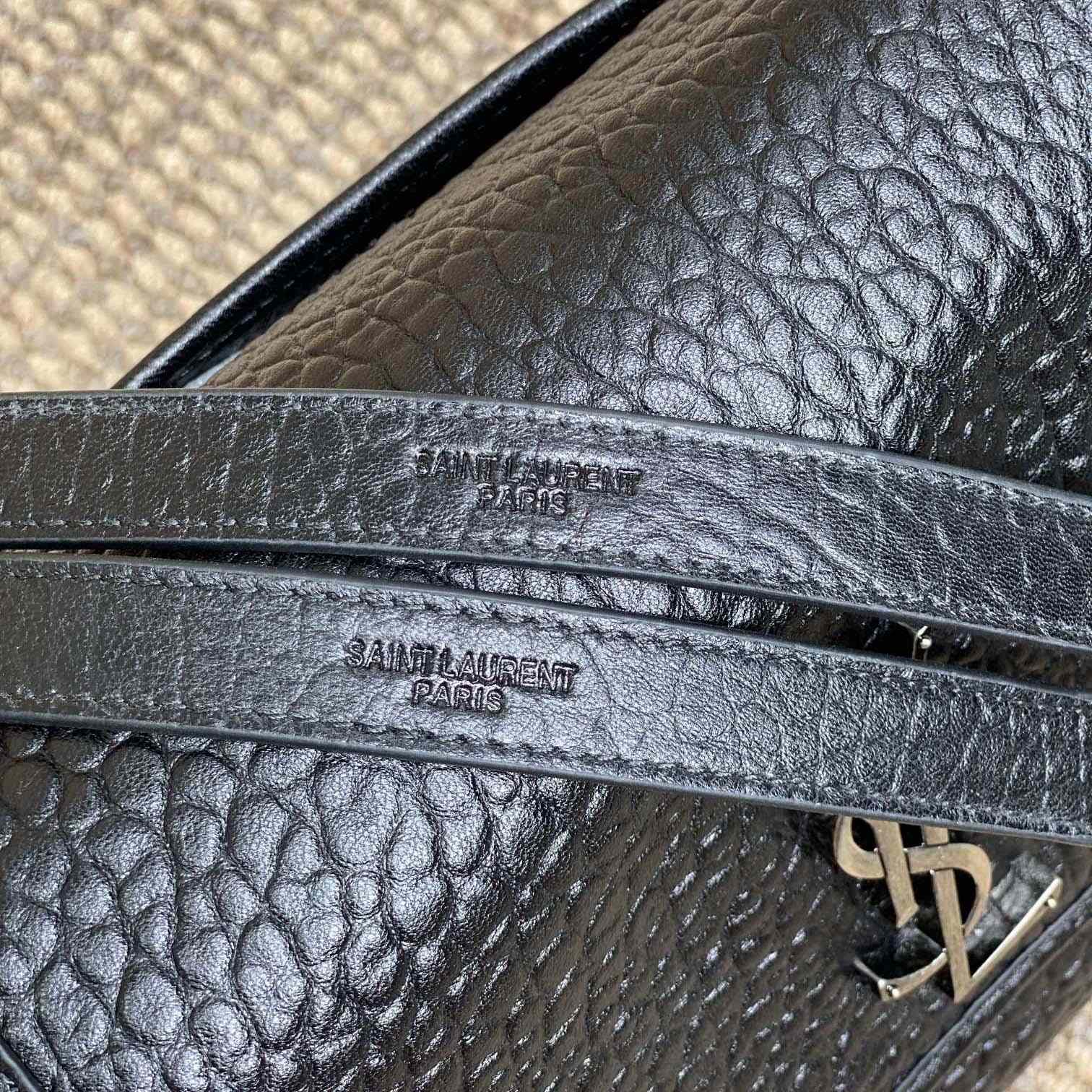 Saint Laurent Niki Medium In Grained Lambskin - FashionPlug