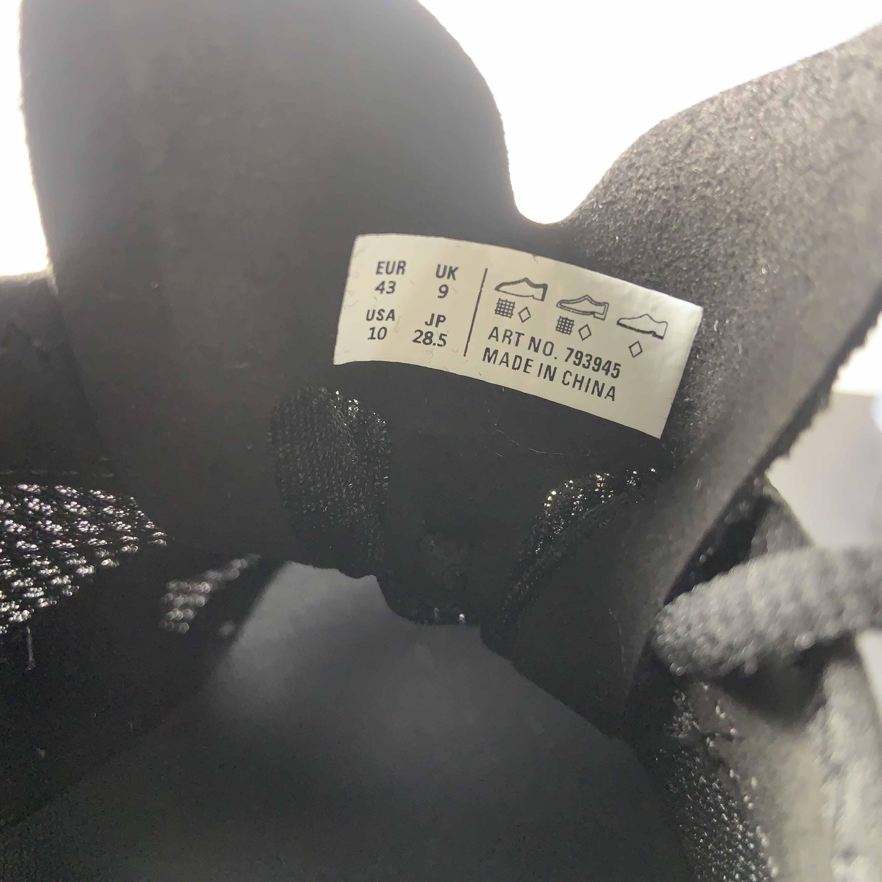 Balenciaga Circuit Sneaker In Black  - FashionPlug