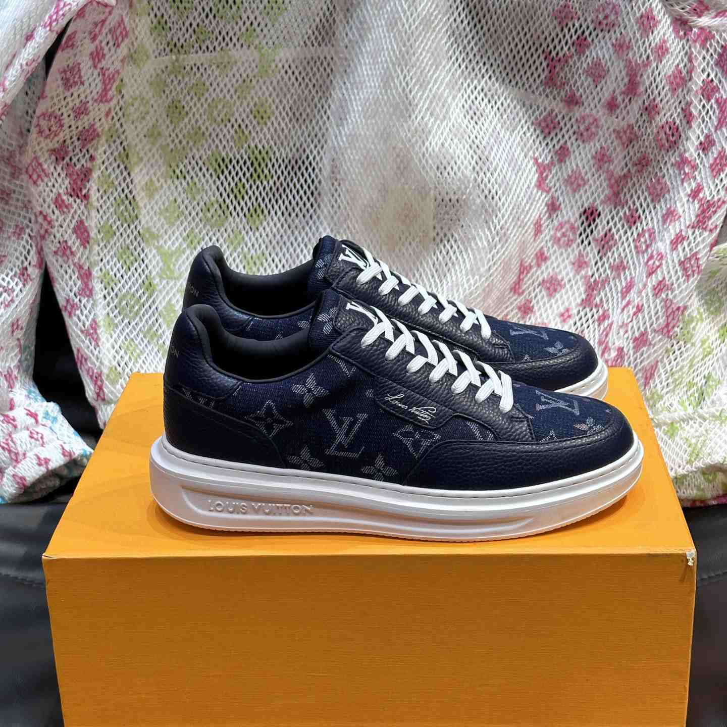 Louis Vuitton Beverly Hills Sneaker   - FashionPlug