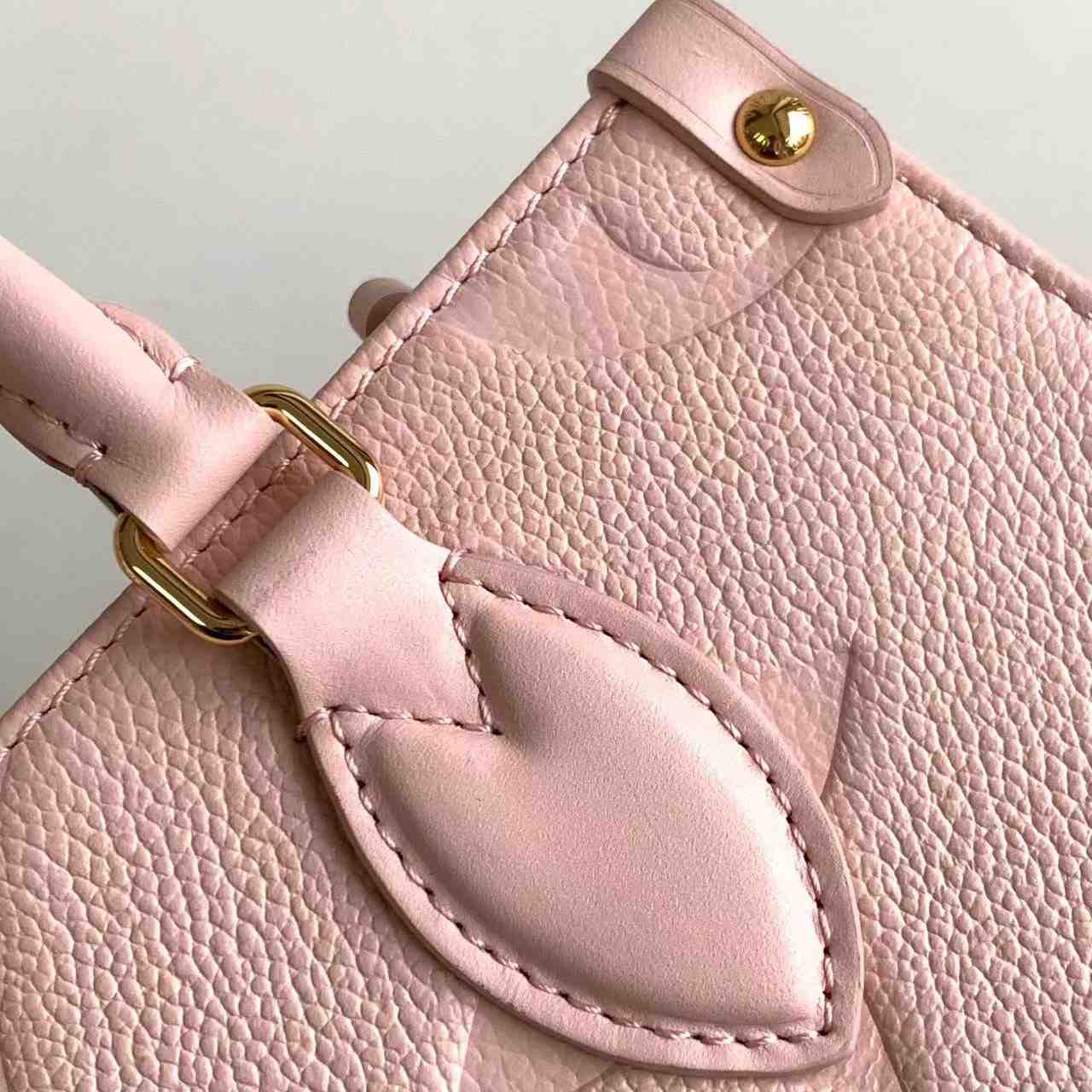 Louis Vuitton OnTheGo   M45654   25-19-11.5cm - FashionPlug
