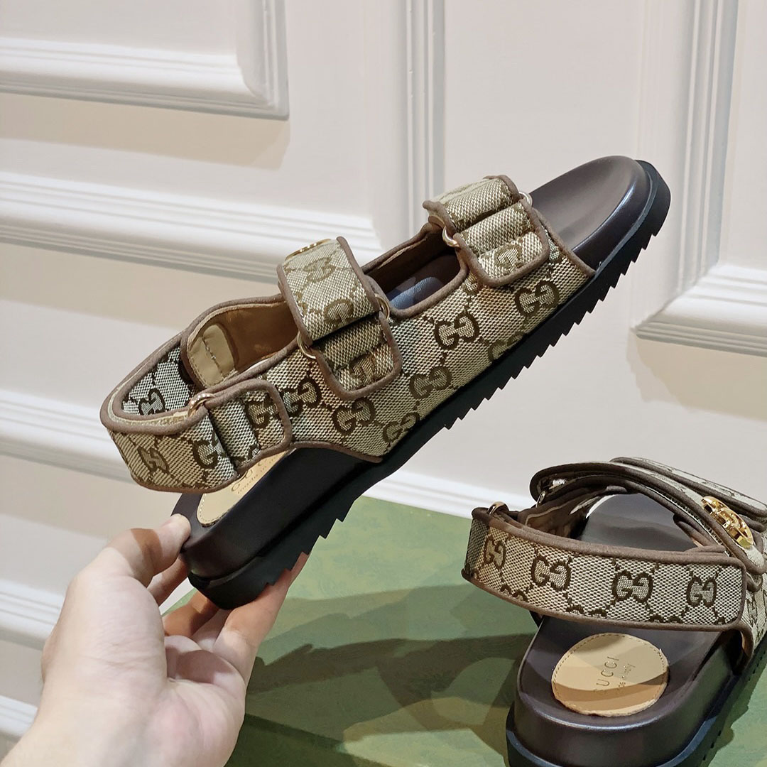 Gucci Women's Double G Sandal  - FashionPlug