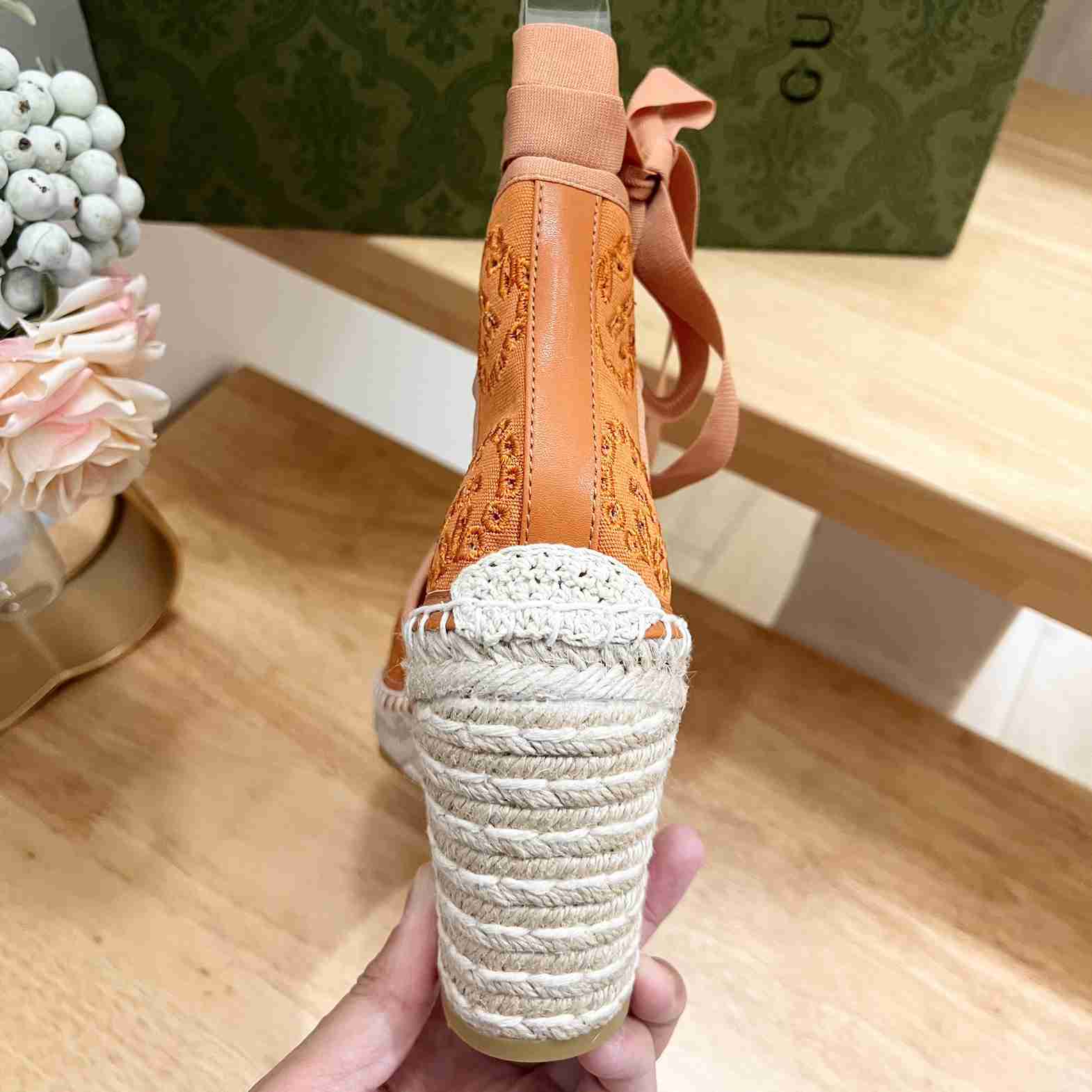 Gucci Women's Interlocking G Espadrille - FashionPlug