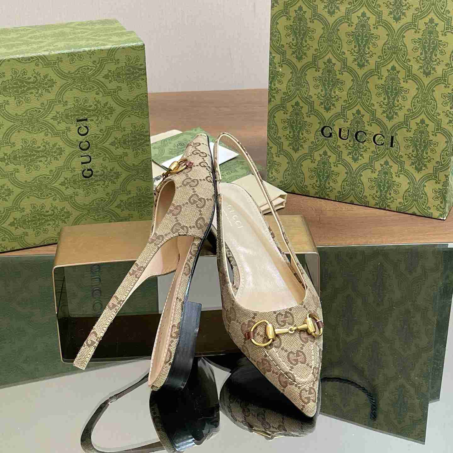 Gucci Women's Horsebit Slingback Ballet Flat - FashionPlug
