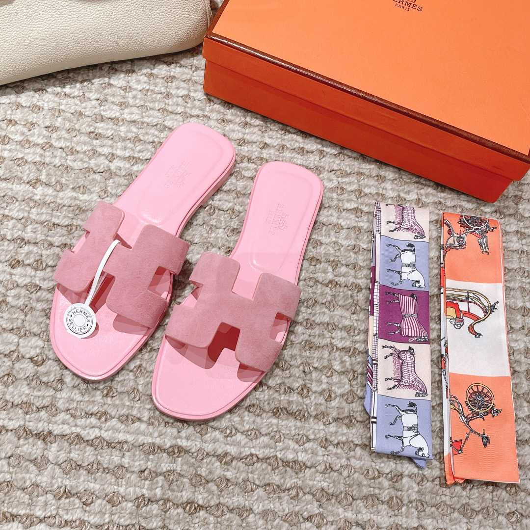 Hermes Oran Sandal - FashionPlug