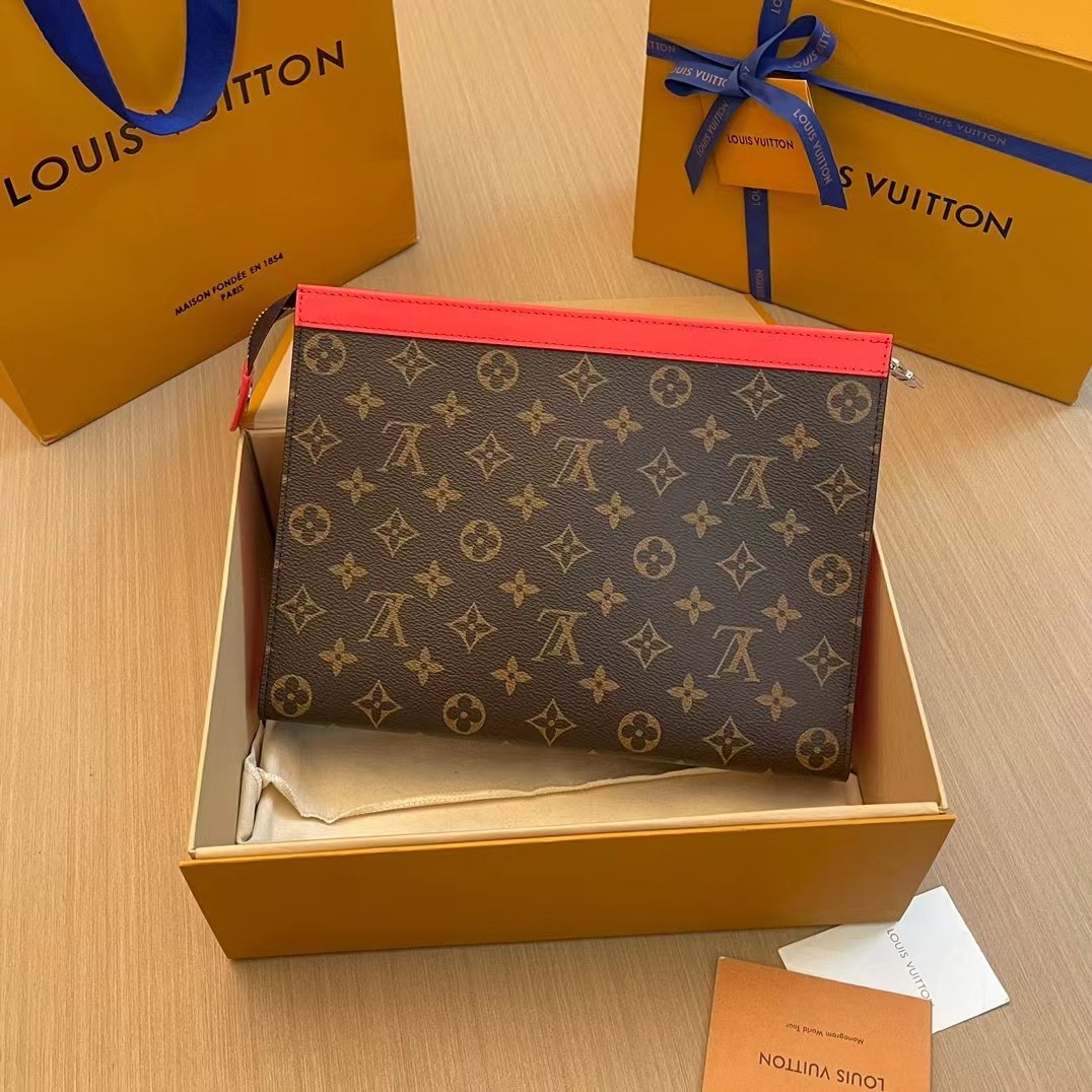 Louis Vuitton Pochette Voyage MM  M82855 - FashionPlug