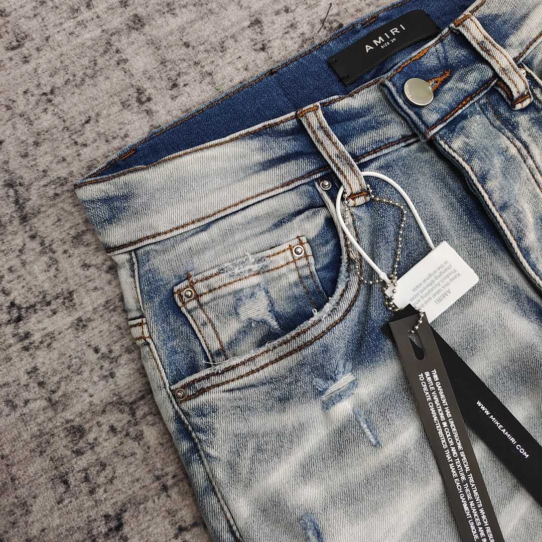 Amiri Slim Fit Jeans    671 - FashionPlug