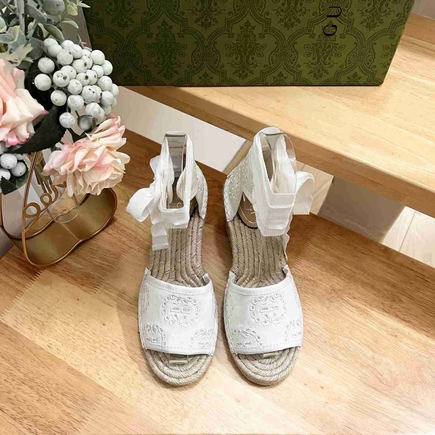 Gucci Women's Interlocking G Espadrille - FashionPlug