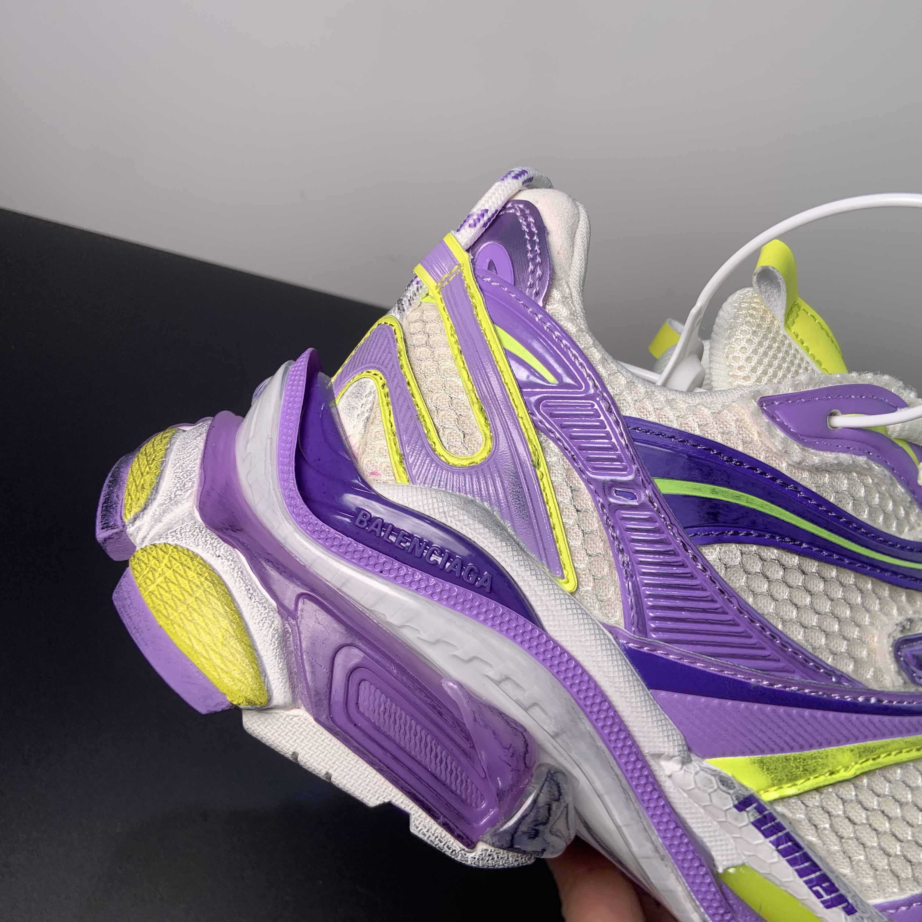 Balenciaga Runner Sneaker  - FashionPlug