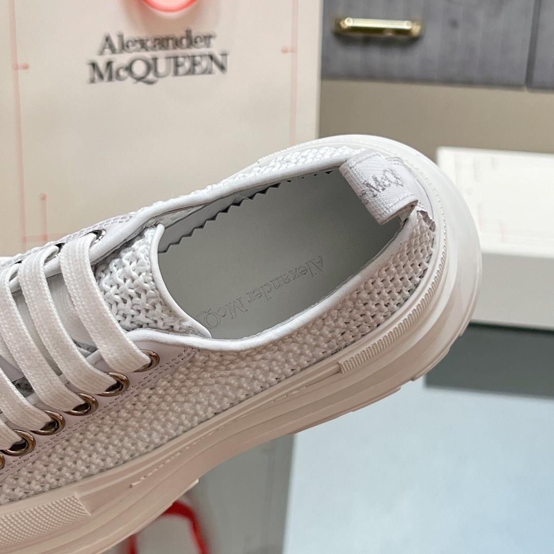 Alexander Mqueen Tread Slick Lace-up Shoes - FashionPlug