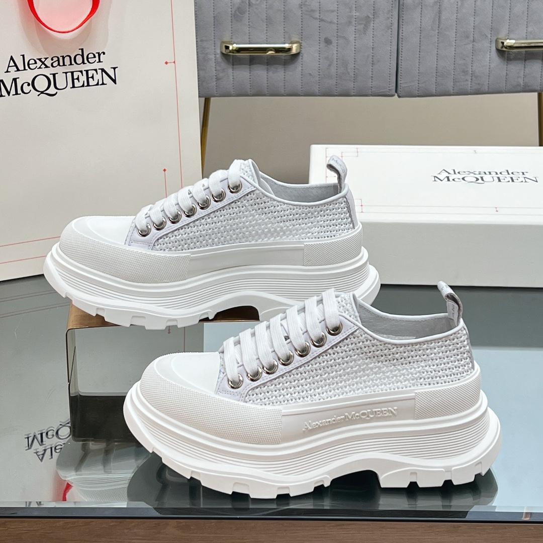 Alexander Mqueen Tread Slick Lace-up Shoes - FashionPlug