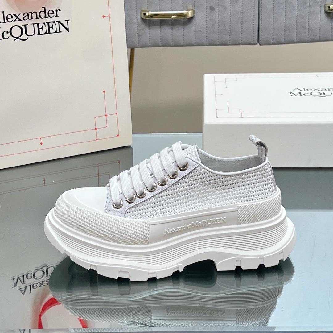 Alexander Mqueen Tread Slick Lace-up Shoes - FashionPlug