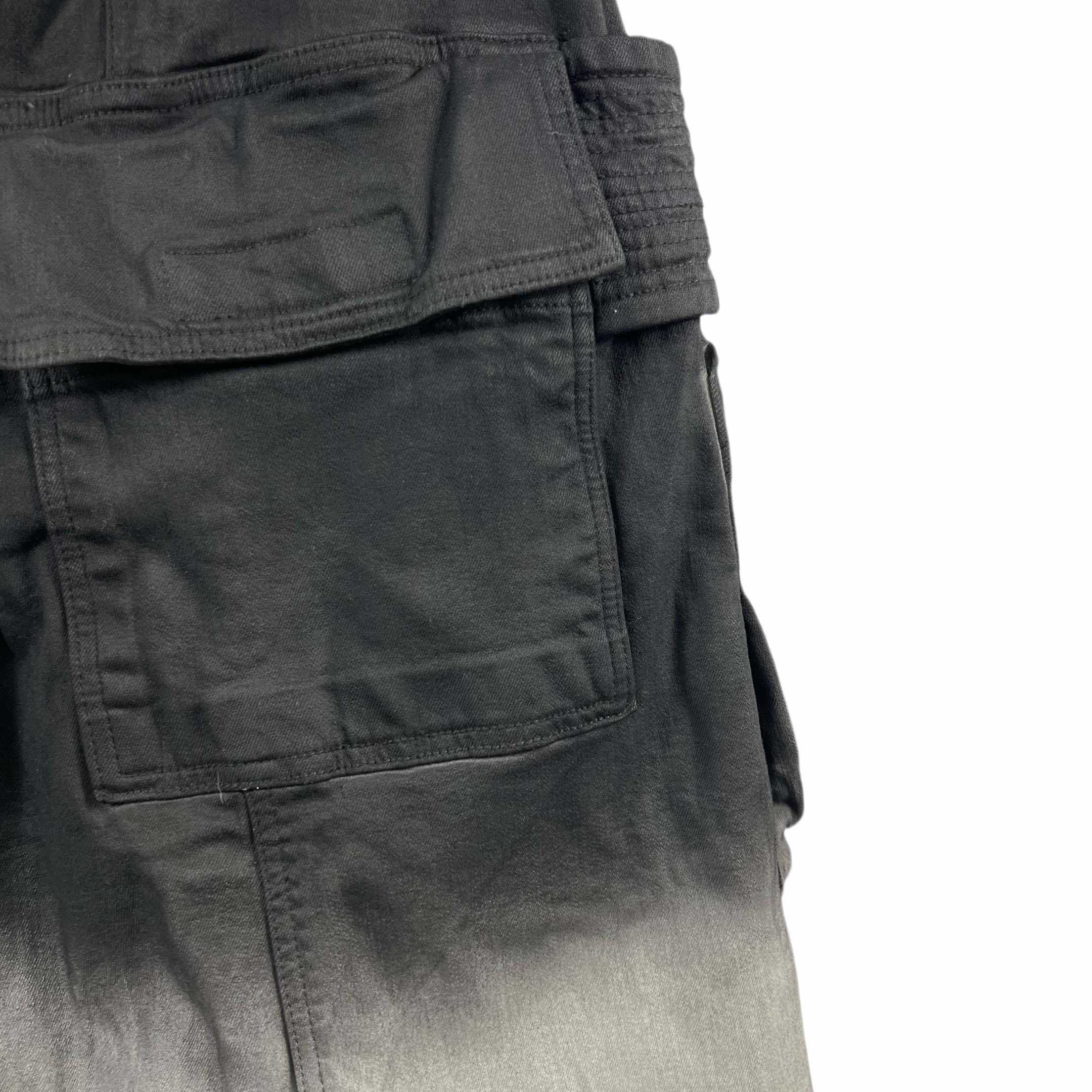 Rick Owens Creatch Degradé Cargo Shorts - FashionPlug