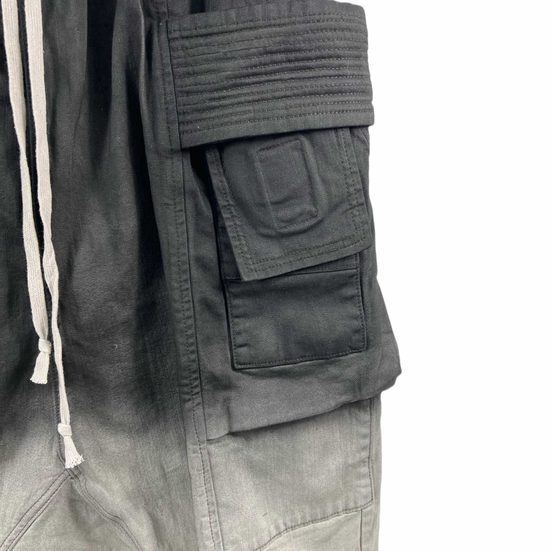 Rick Owens Creatch Degradé Cargo Shorts - FashionPlug