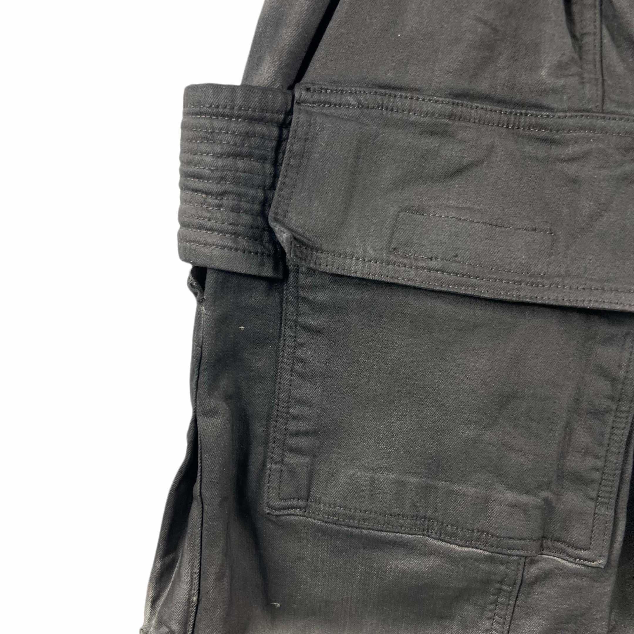 Rick Owens Creatch Degradé Cargo Shorts - FashionPlug