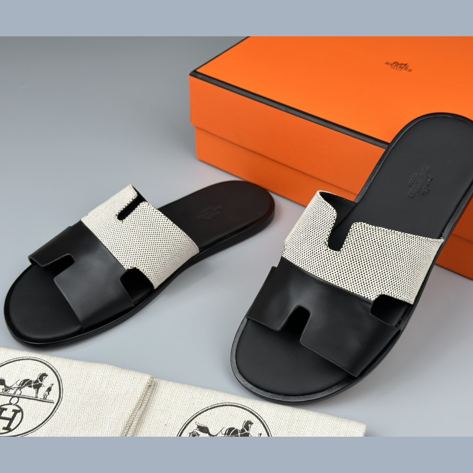 Hermes Izmir Sandal - FashionPlug