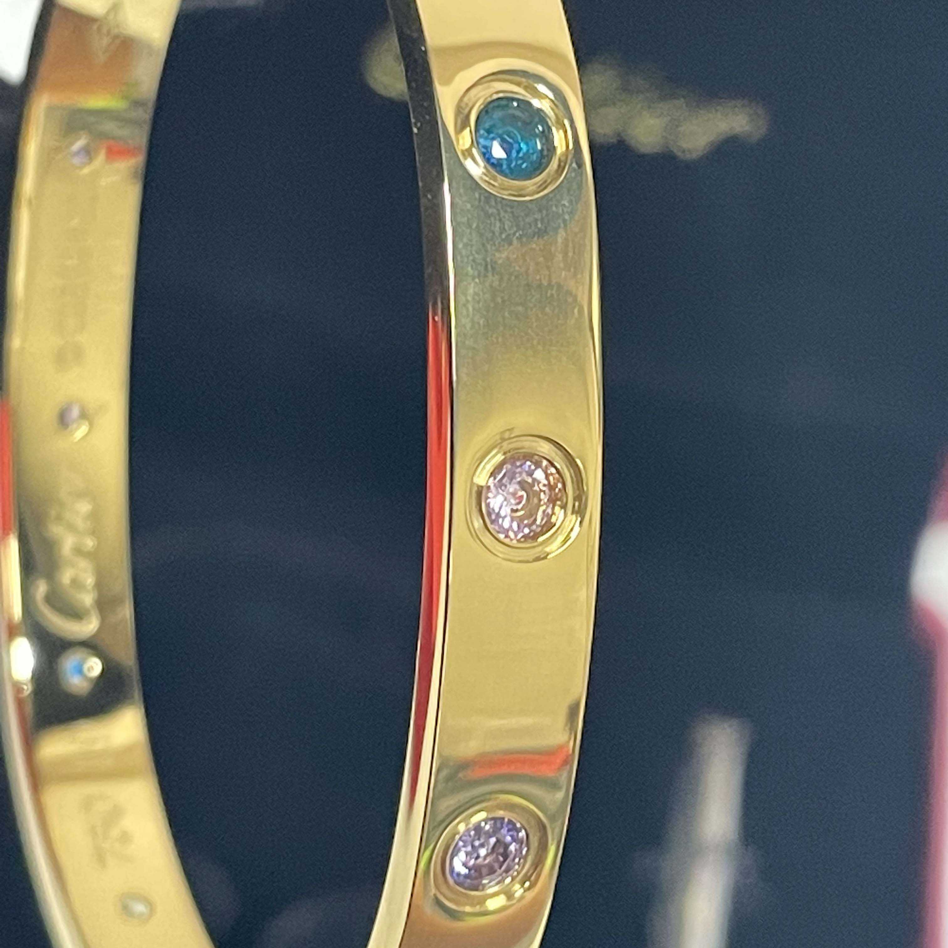 Cartier Bracelet - FashionPlug